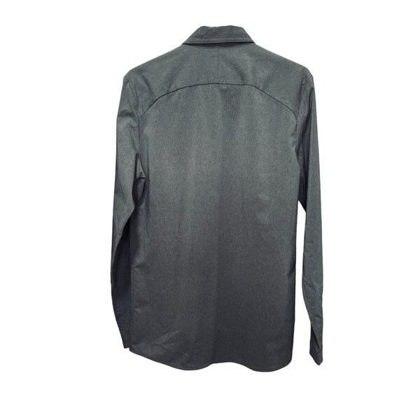 NWT All In Motion Travel Shirt Gray Stretch Button Up Quick Dry UPF50 Small - Picture 9 of 11